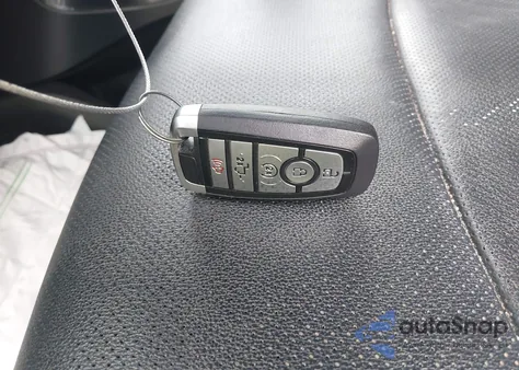 2022 Ford F-150 Lariat из США, поврежденный, VIN 1FTFW1E84NFB23432